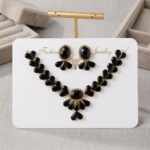 Black crystals necklace set